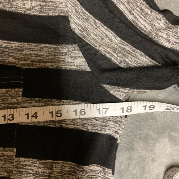 NWOT Open Back T-Shirt Dress - Picture 6 of 11